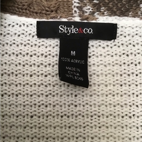 Sweater - Picture 2 of 3